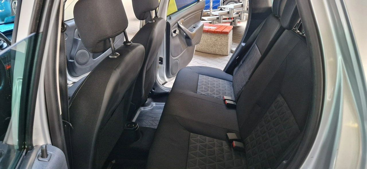 Dacia Duster - Zdjęcie 15