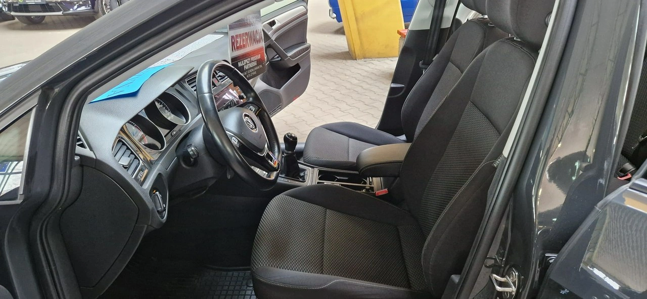 Volkswagen Golf - Zdjęcie 10