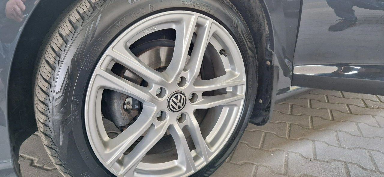 Volkswagen Golf - Zdjęcie 22