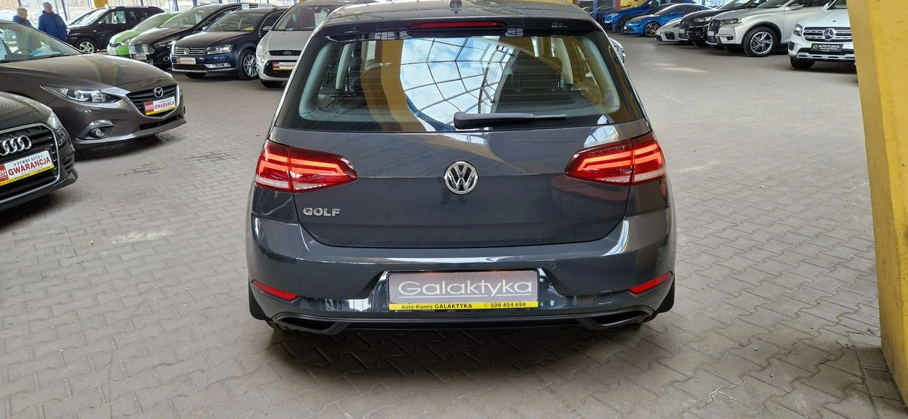 Volkswagen Golf - Zdjęcie 7