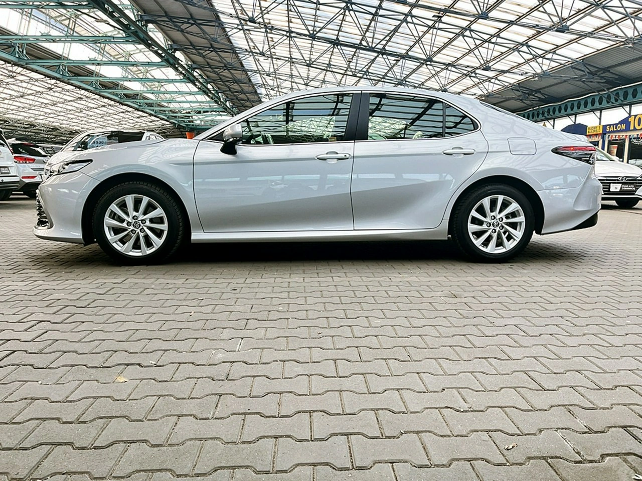 Toyota Camry - Zdjęcie 68