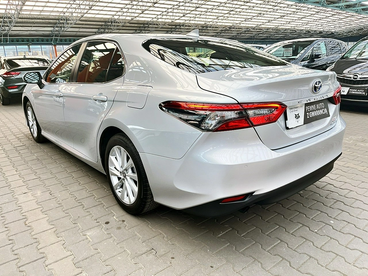 Toyota Camry - Zdjęcie 8
