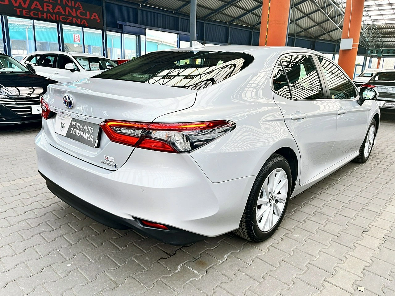 Toyota Camry - Zdjęcie 9