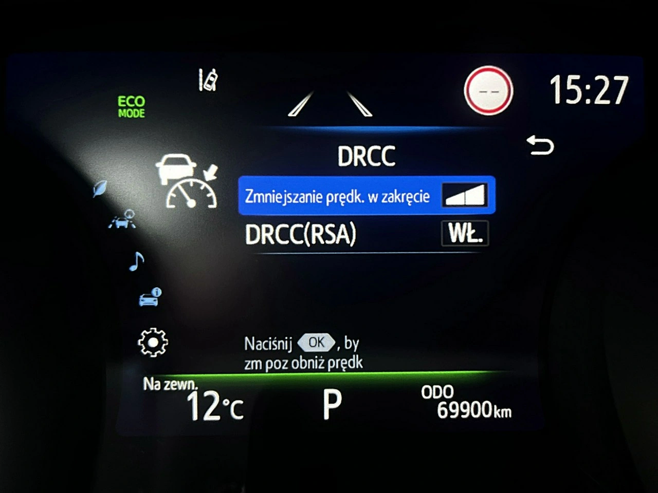 Toyota Camry - Zdjęcie 25