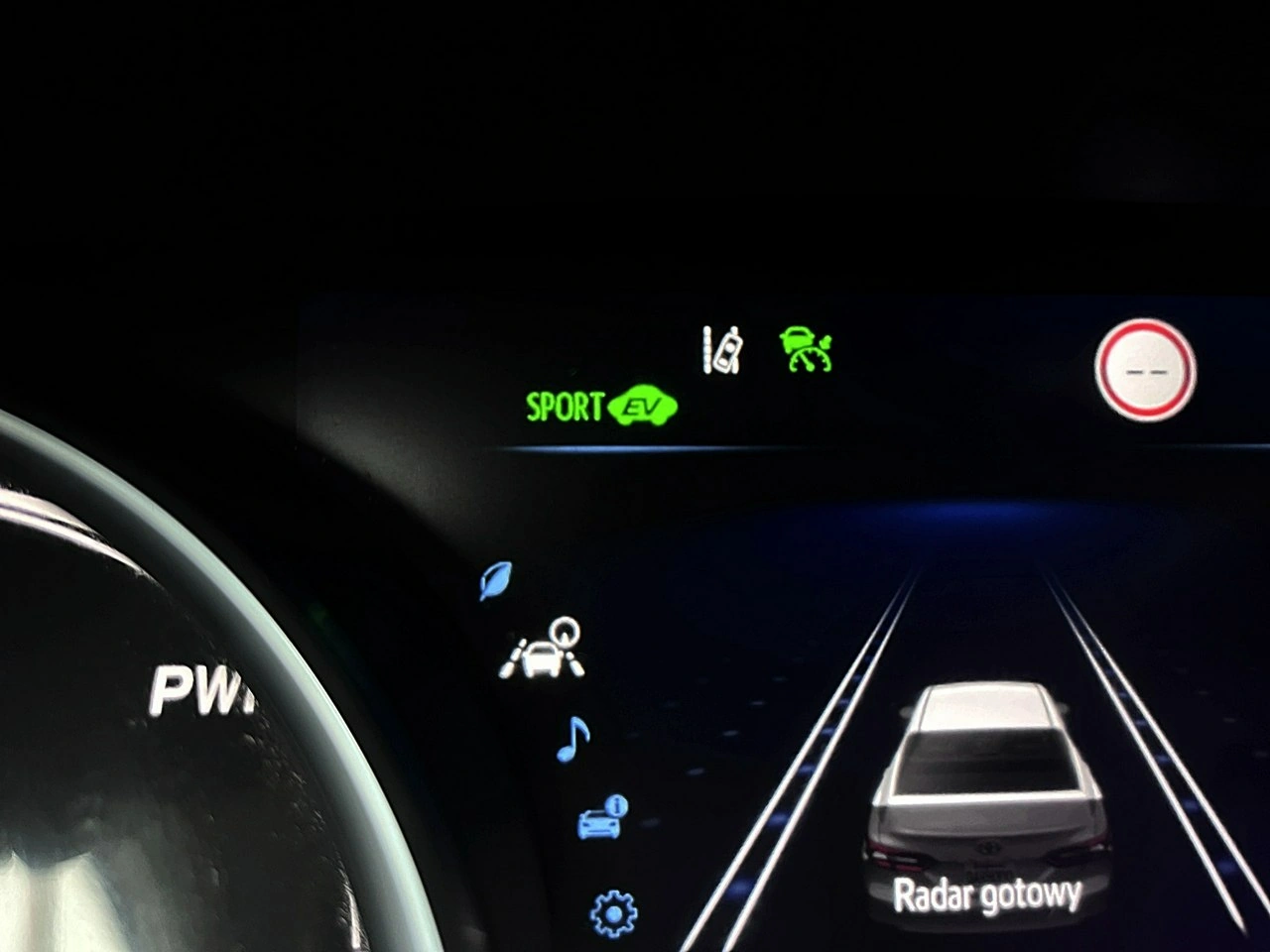 Toyota Camry - Zdjęcie 23