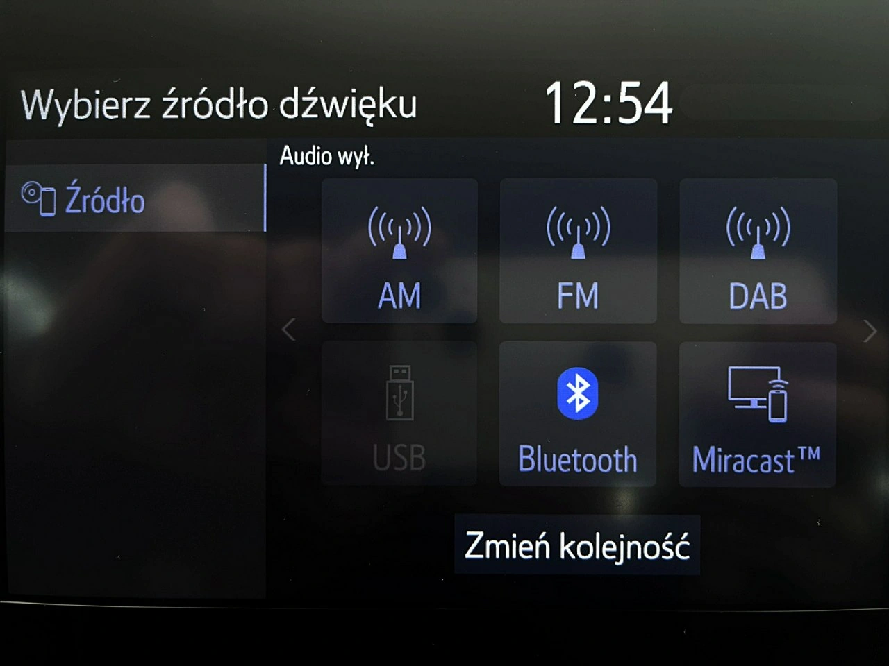 Toyota Camry - Zdjęcie 39