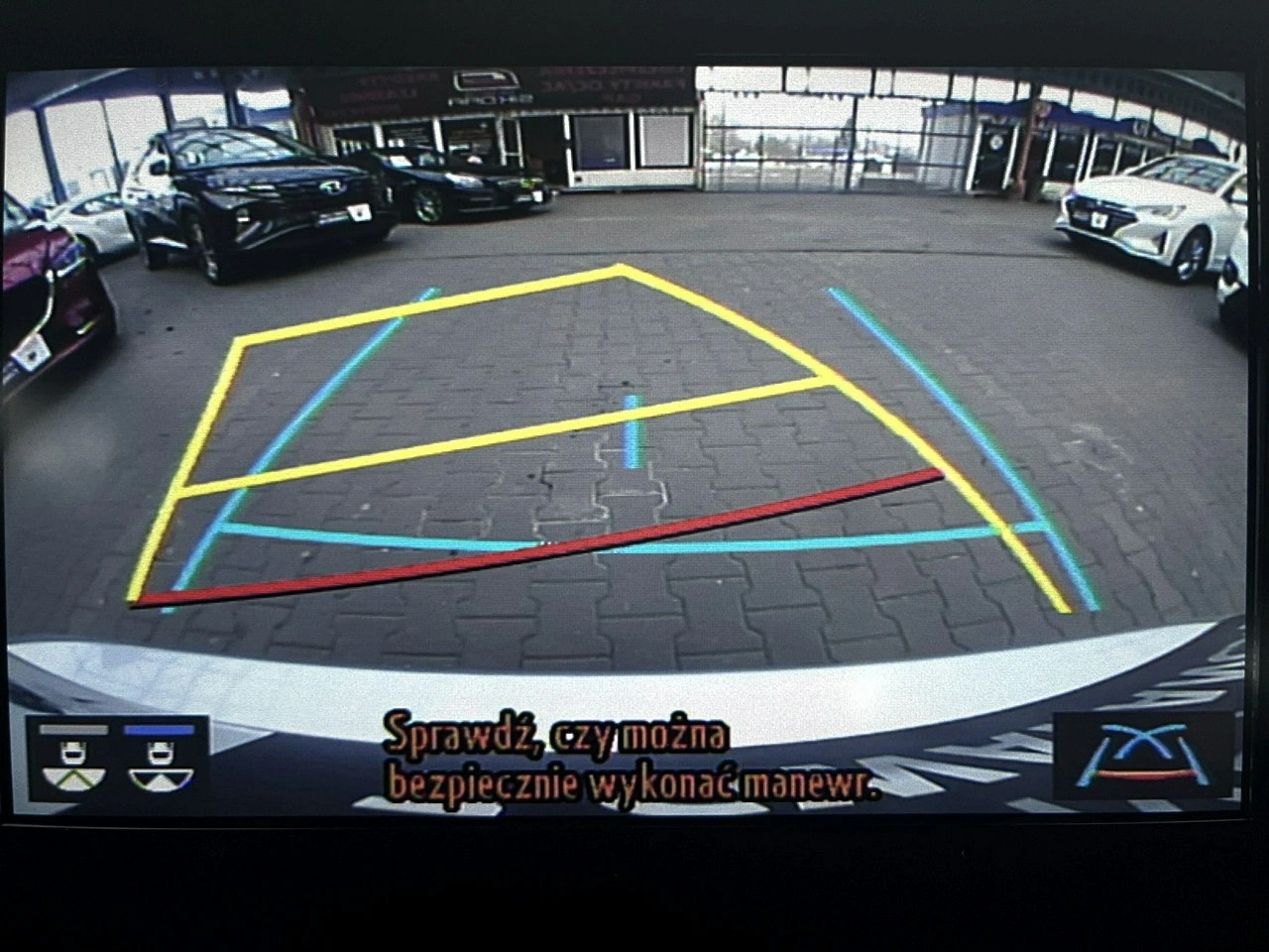 Toyota Camry - Zdjęcie 19