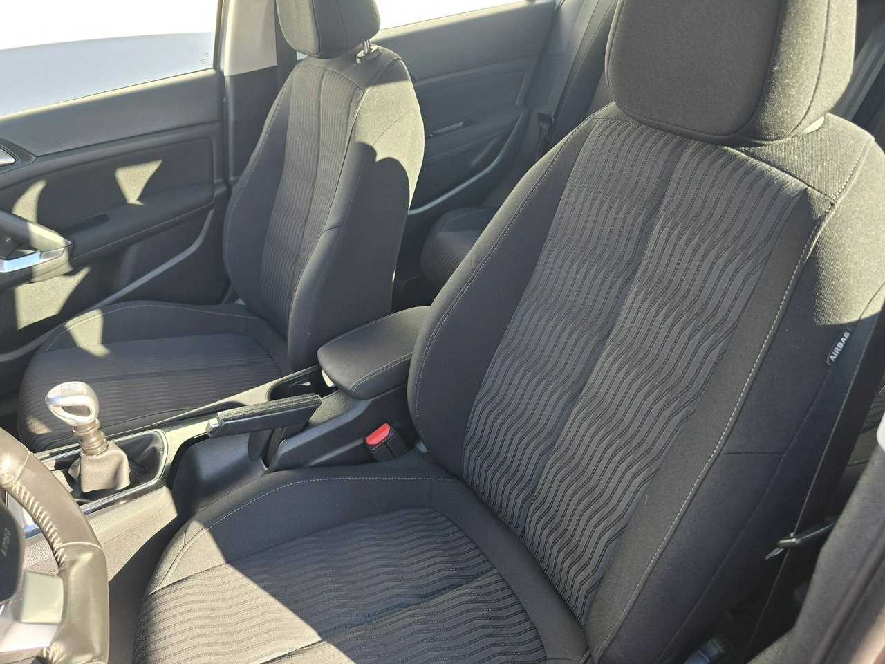 Peugeot 308 - Zdjęcie 15