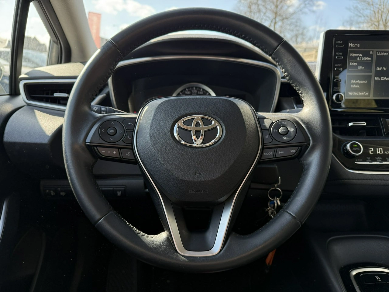 Toyota Corolla - Zdjęcie 6