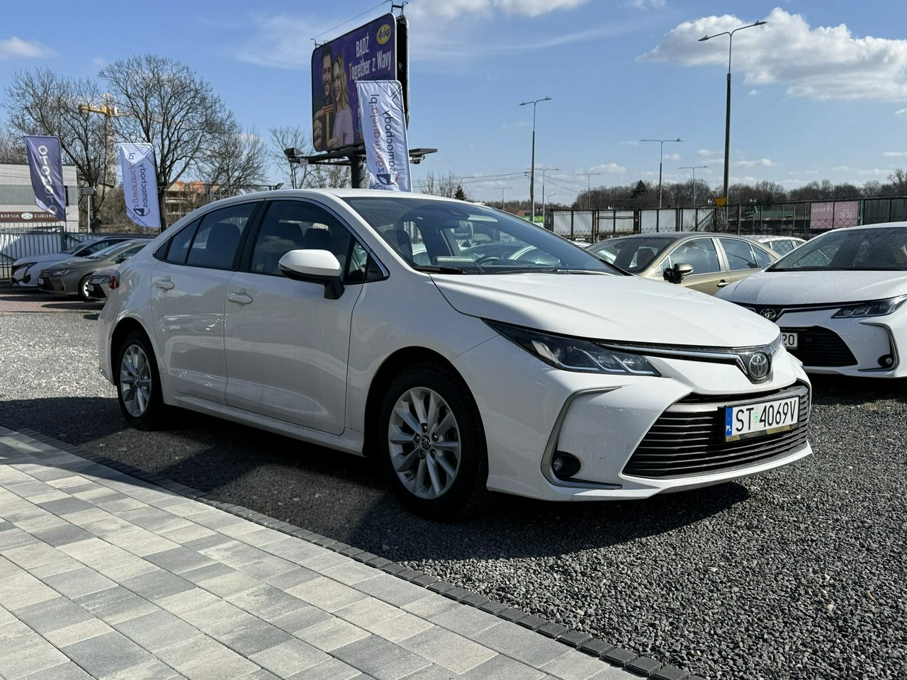 Toyota Corolla - Główne zdjęcie