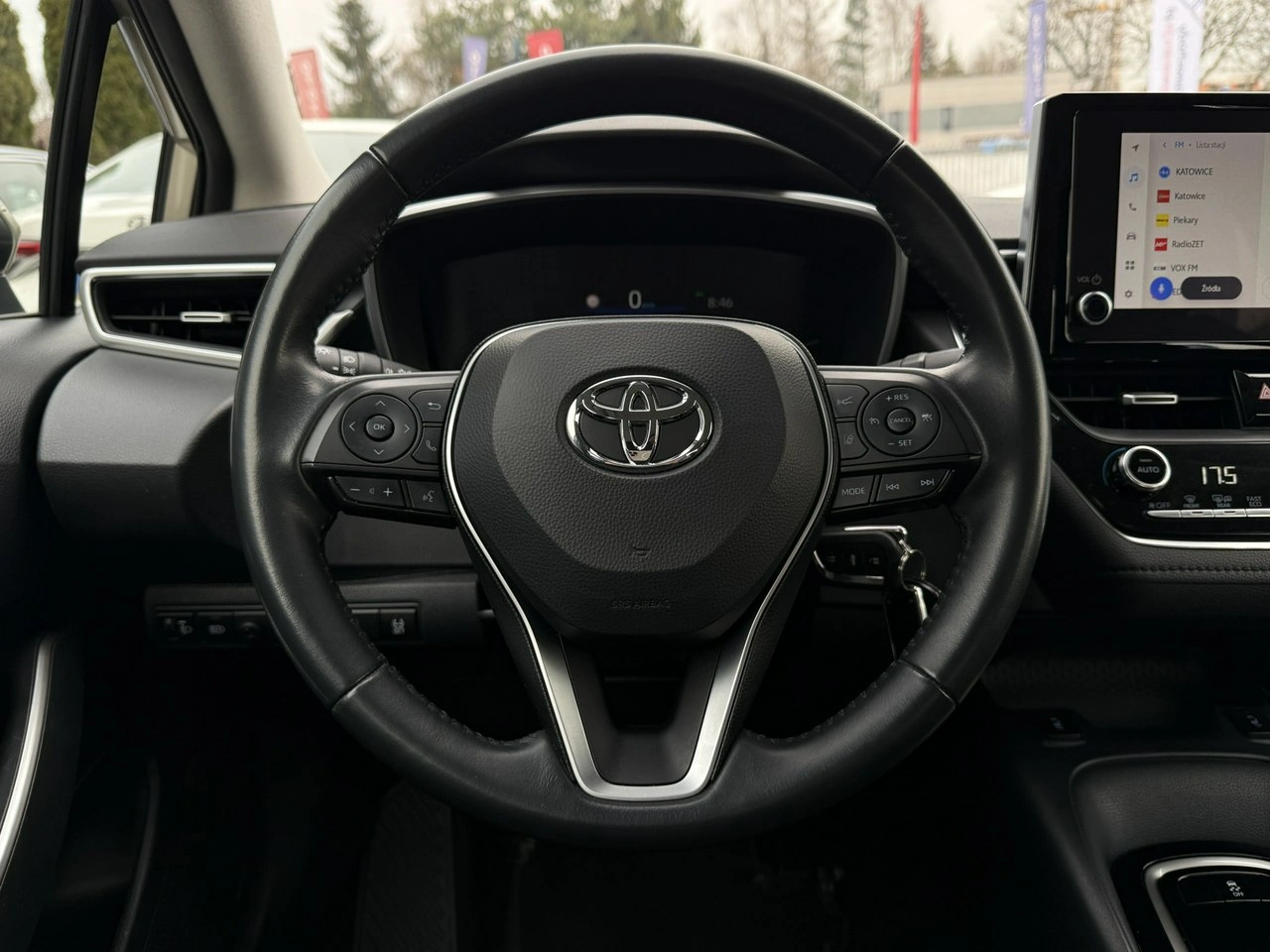 Toyota Corolla - Zdjęcie 14