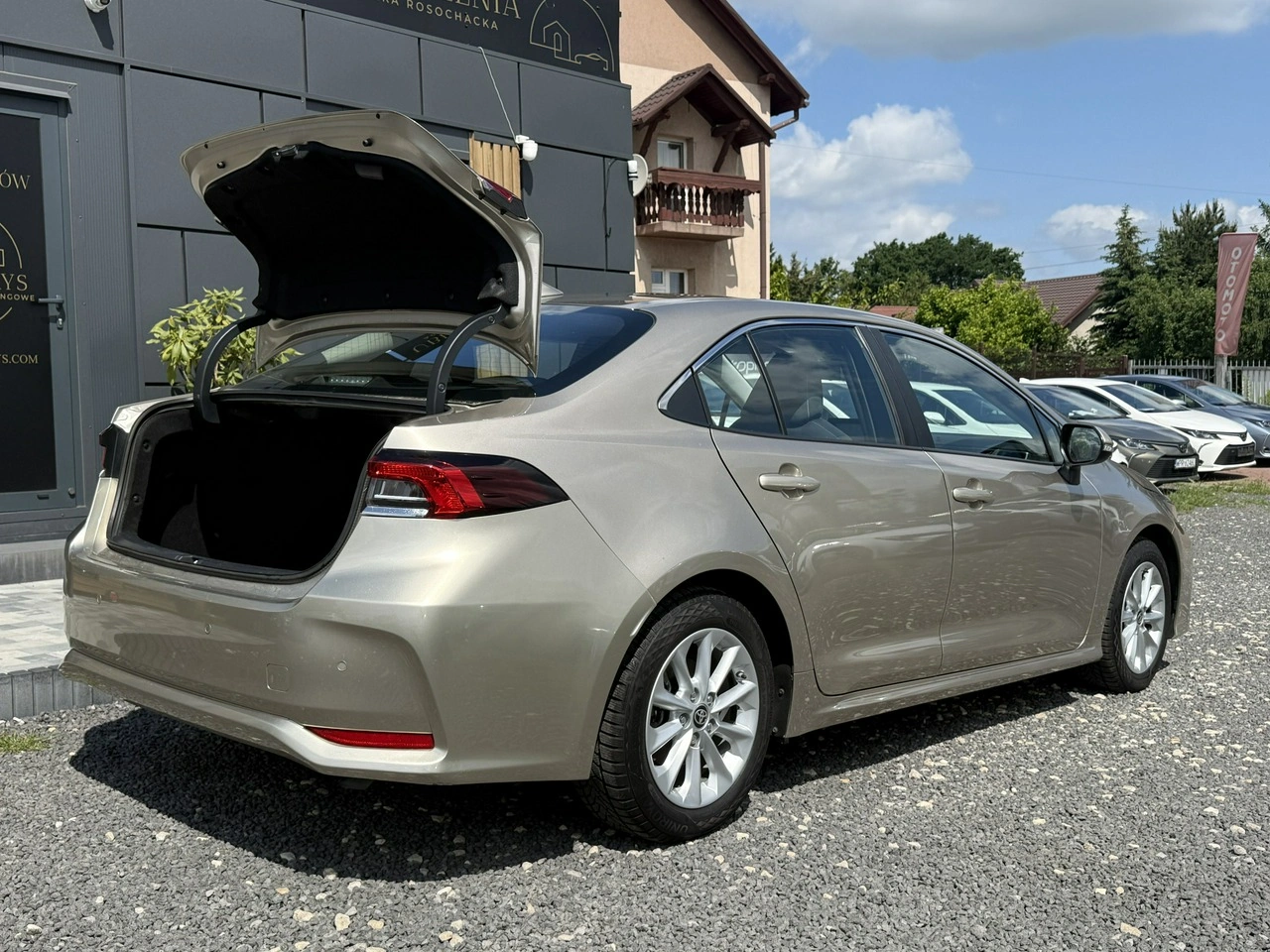 Toyota Corolla - Zdjęcie 33