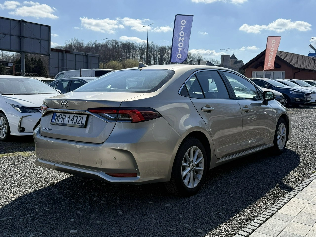 Toyota Corolla - Zdjęcie 3
