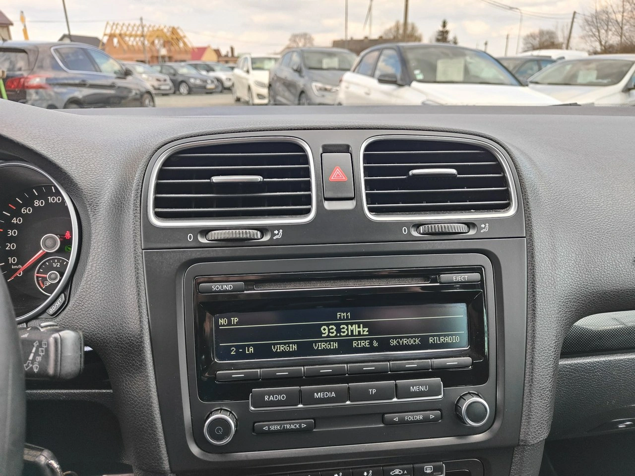 Volkswagen Golf - Zdjęcie 10