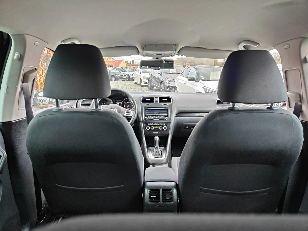 Volkswagen Golf - Zdjęcie 16