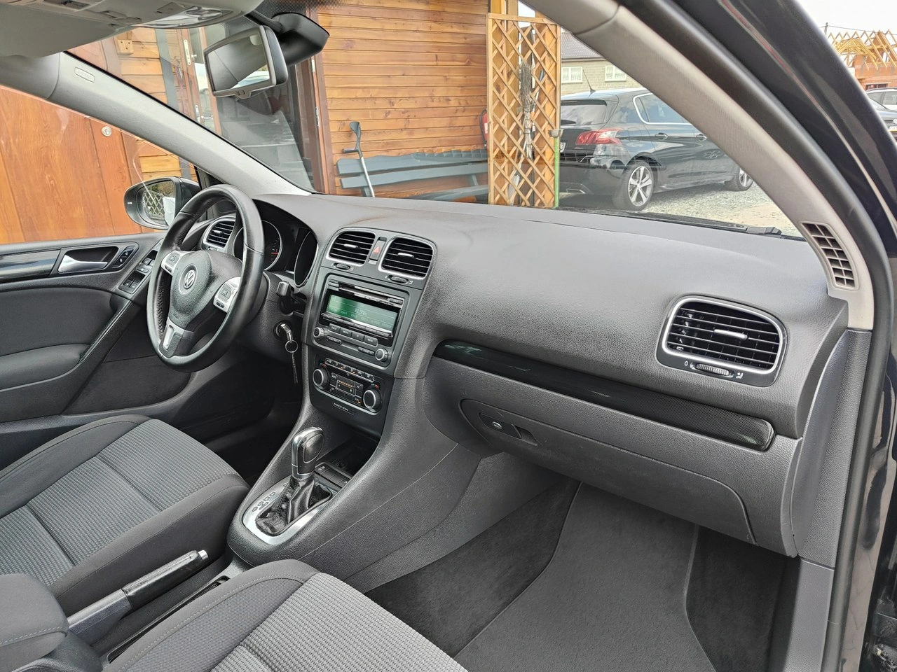 Volkswagen Golf - Zdjęcie 20
