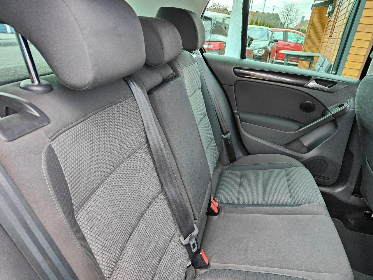 Volkswagen Golf - Zdjęcie 22