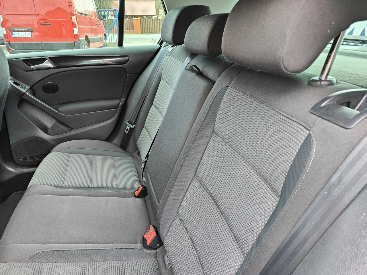 Volkswagen Golf - Zdjęcie 26