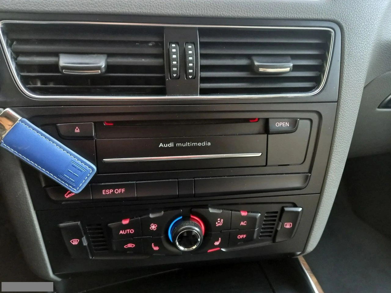 Audi Q5 - Zdjęcie 28