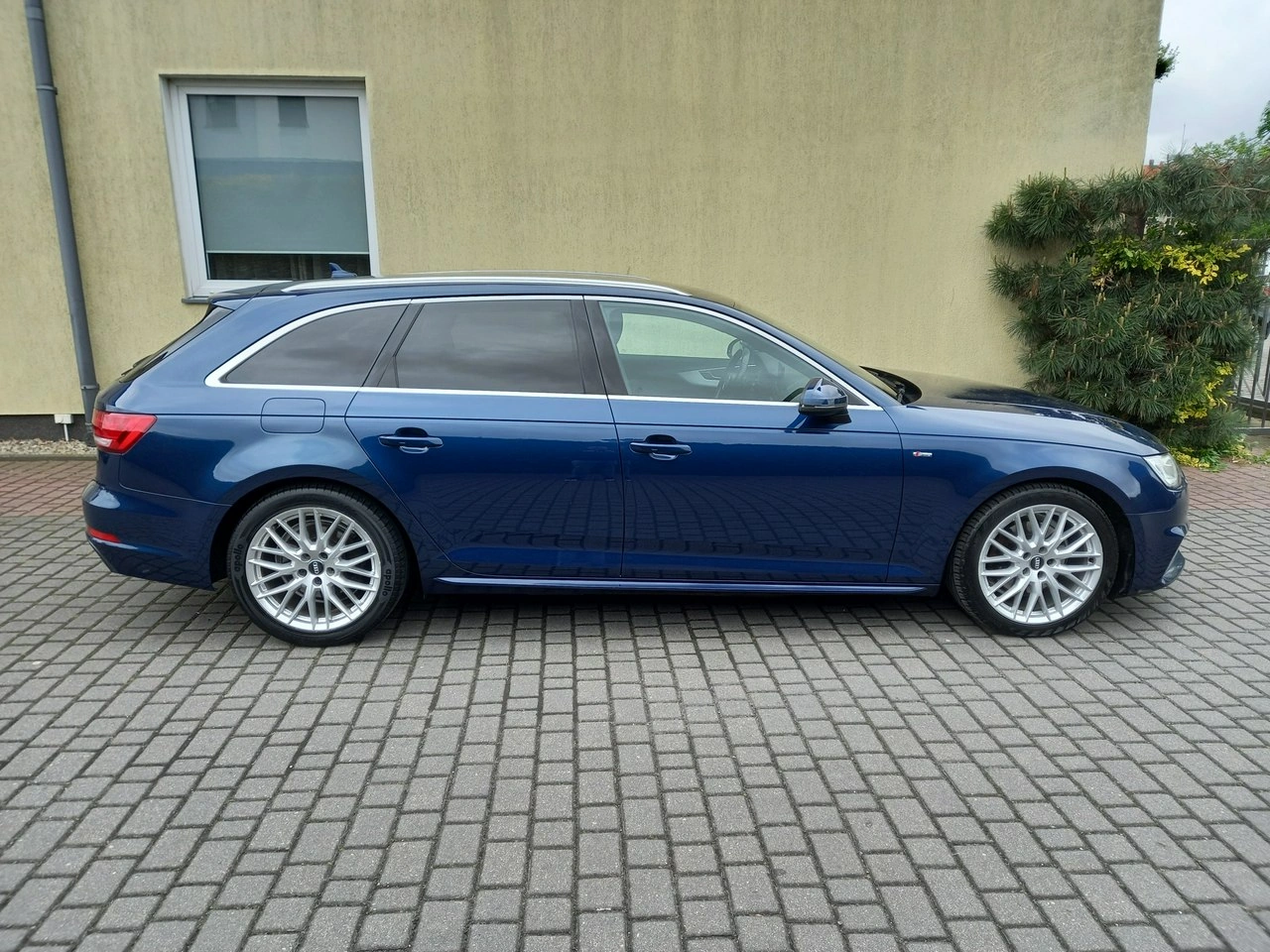 Audi A4 - Zdjęcie 12