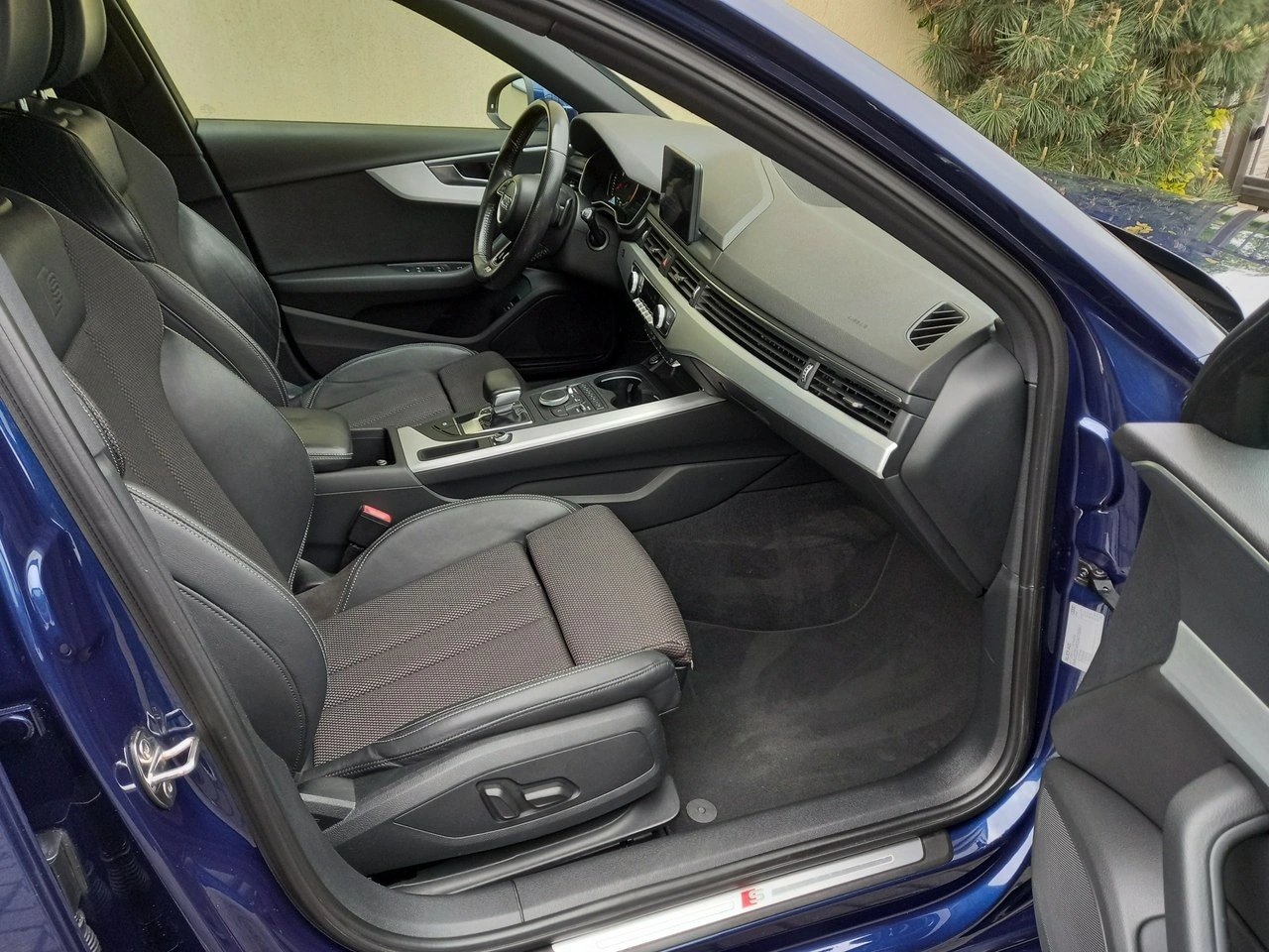 Audi A4 - Zdjęcie 23