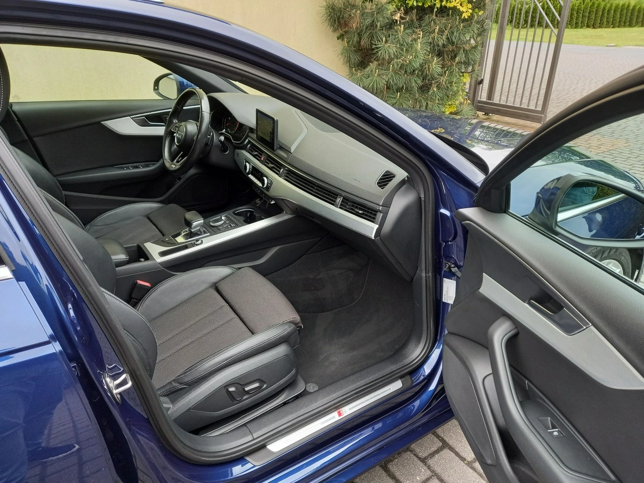 Audi A4 - Zdjęcie 24