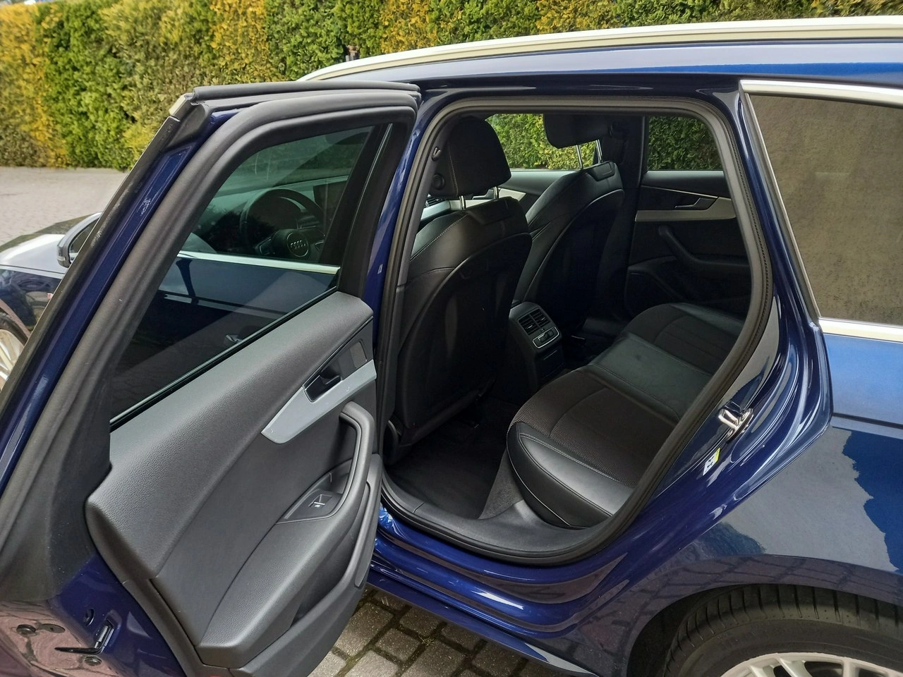 Audi A4 - Zdjęcie 29