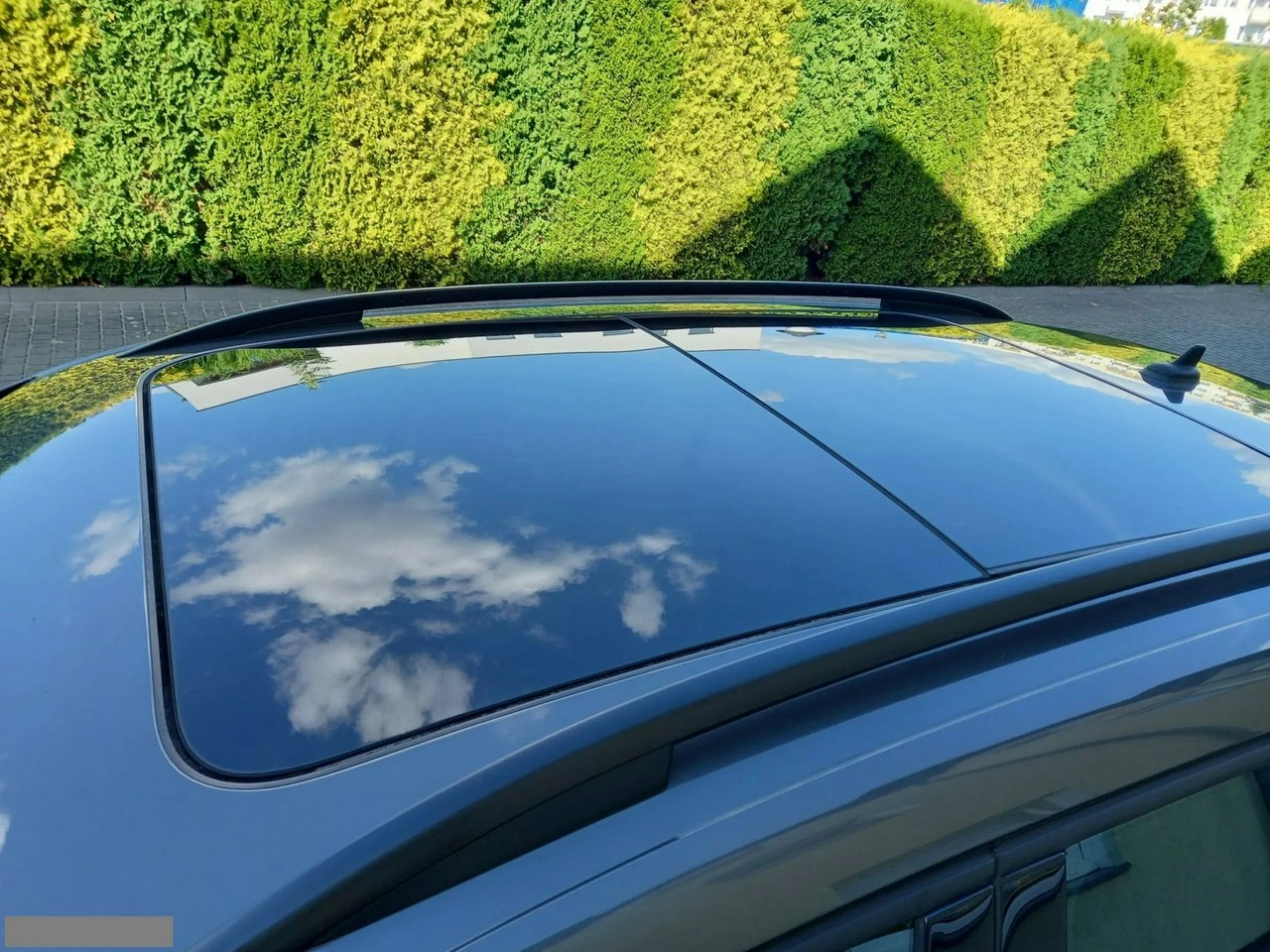 Volkswagen Tiguan - Zdjęcie 11