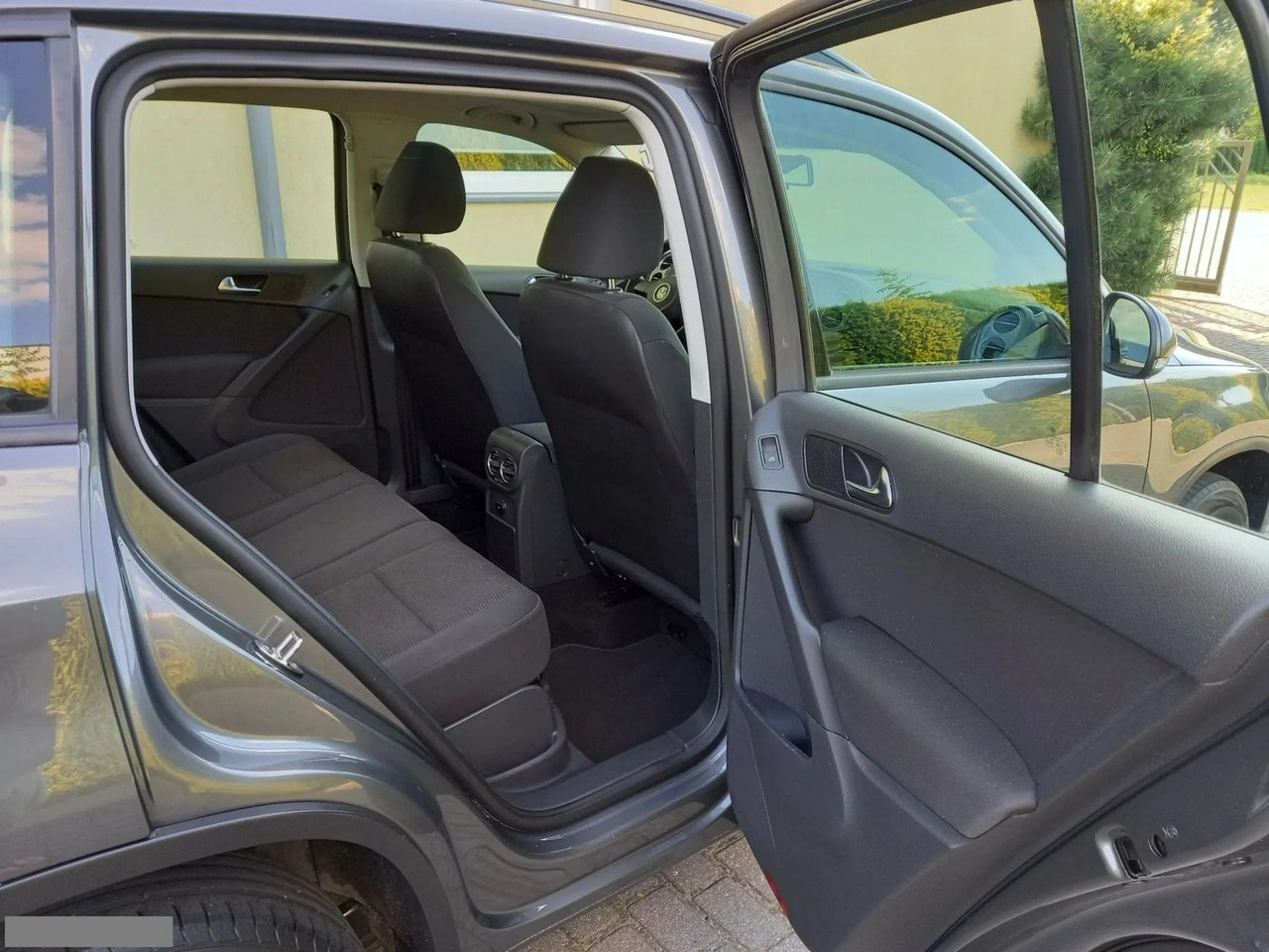 Volkswagen Tiguan - Zdjęcie 22