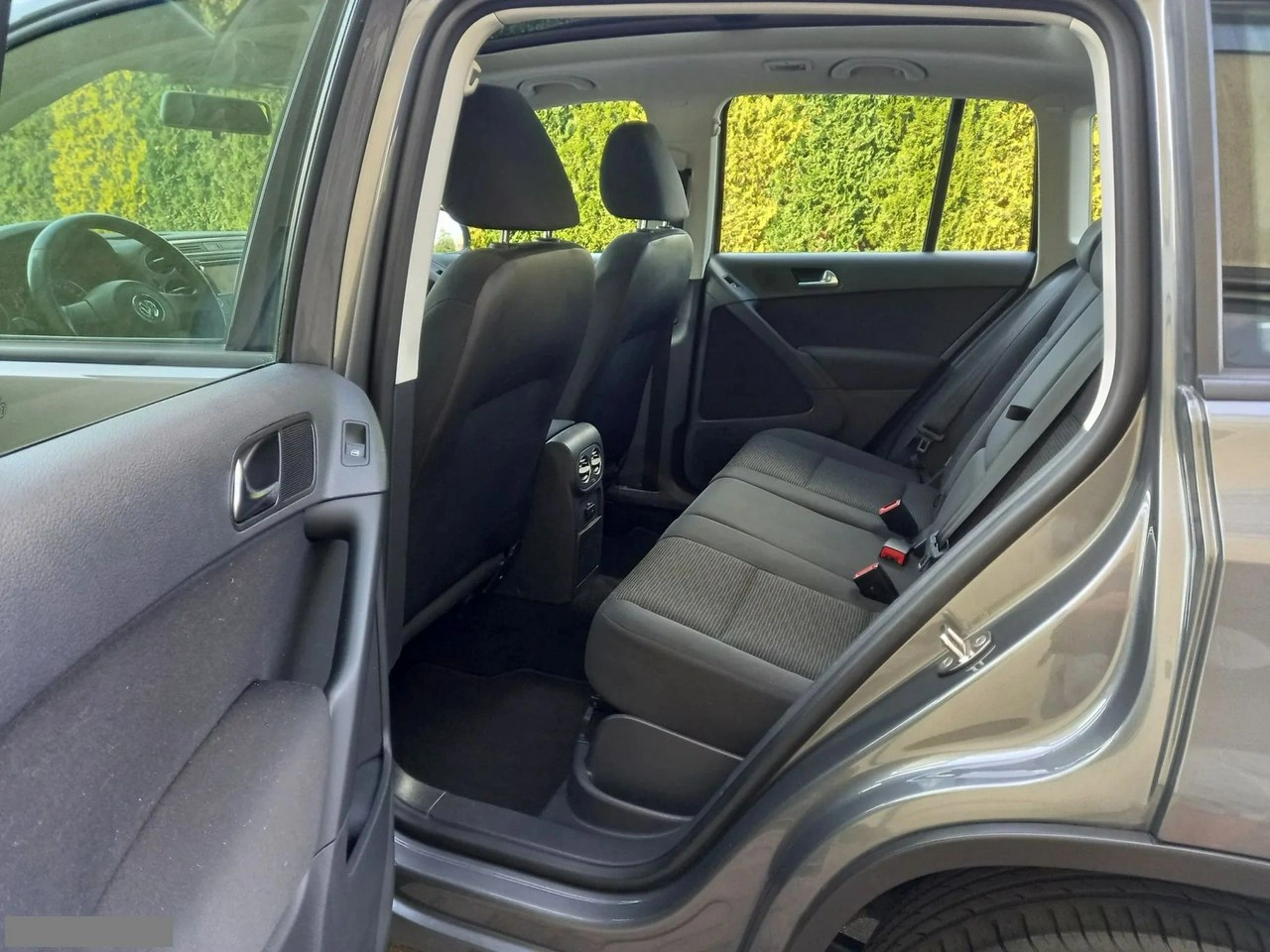 Volkswagen Tiguan - Zdjęcie 26