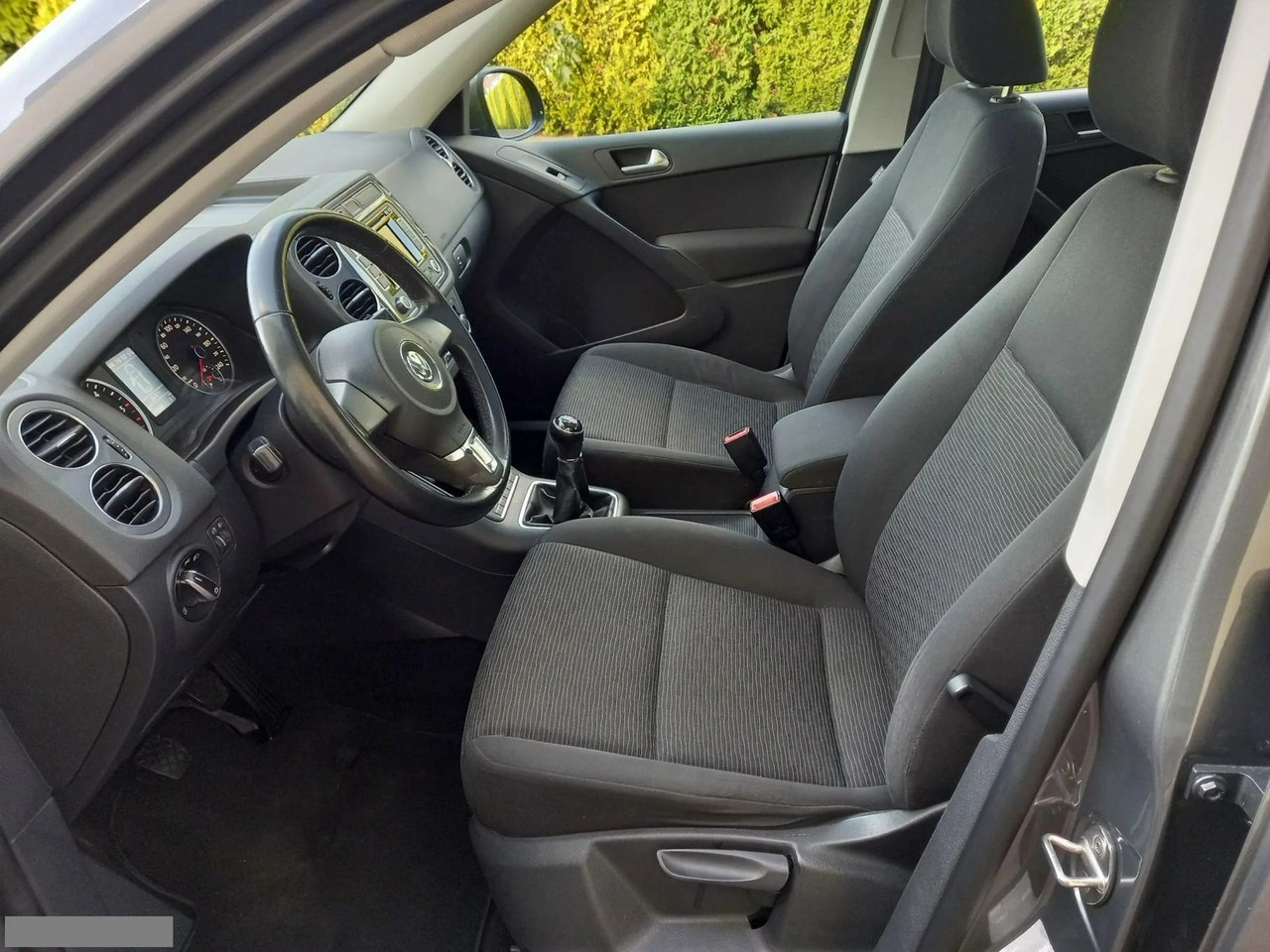 Volkswagen Tiguan - Zdjęcie 29