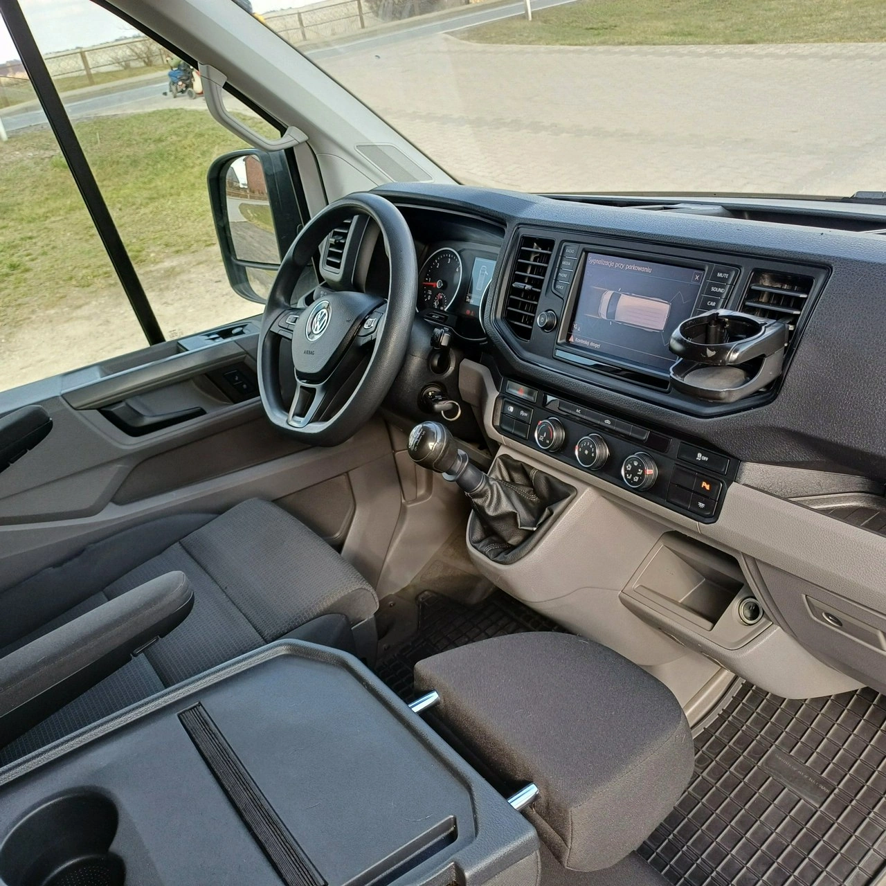 Volkswagen Crafter - Zdjęcie 15