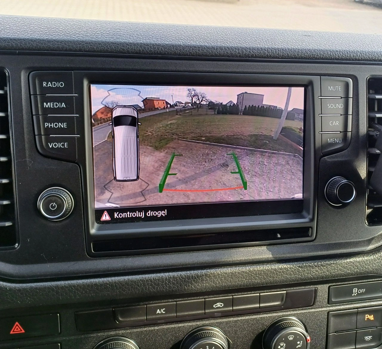 Volkswagen Crafter - Zdjęcie 18