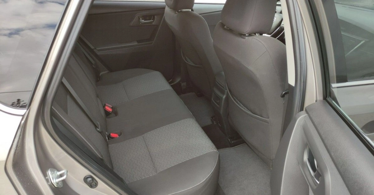 Toyota Auris - Zdjęcie 29