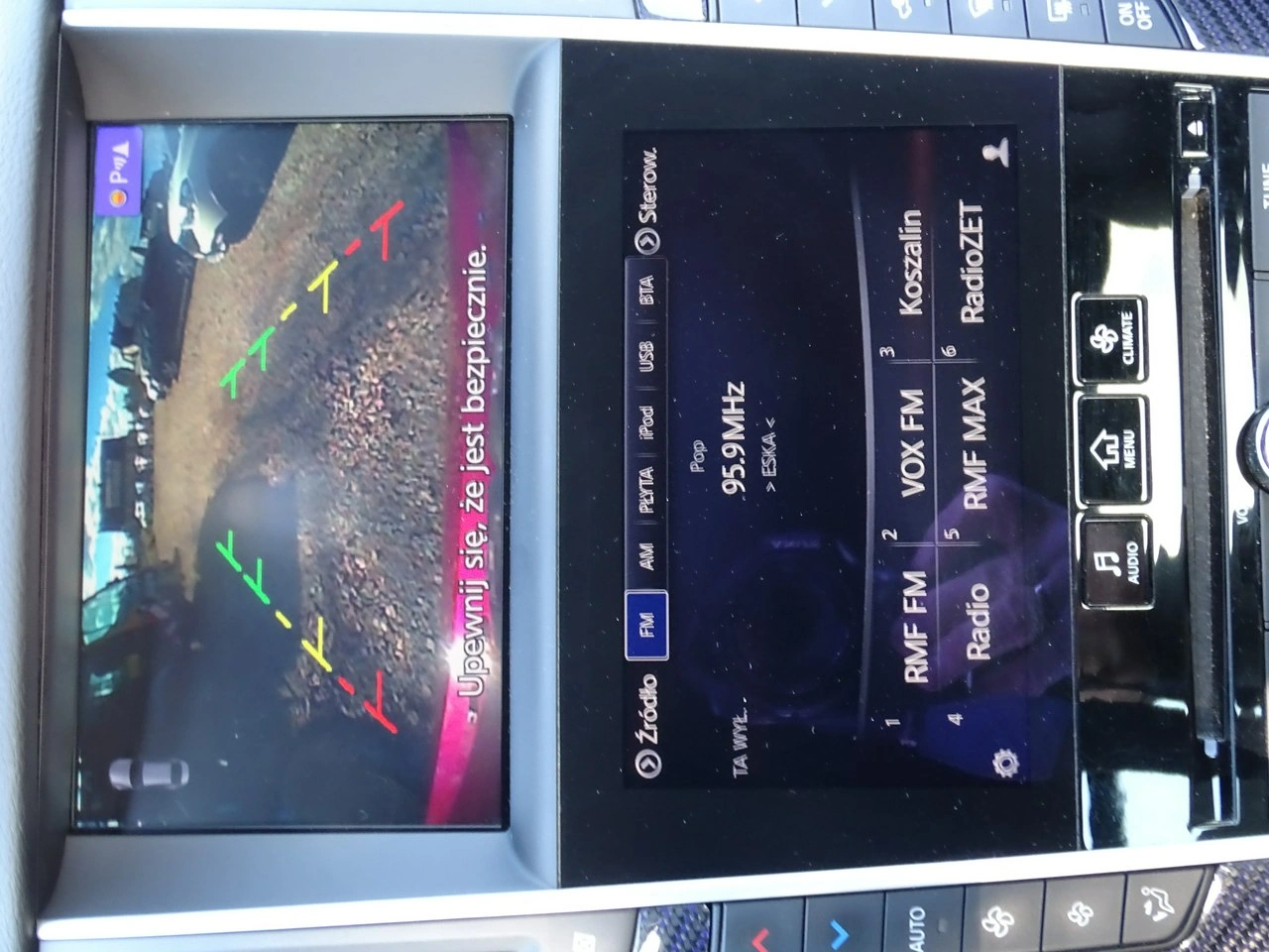 Infiniti Q60 - Zdjęcie 12