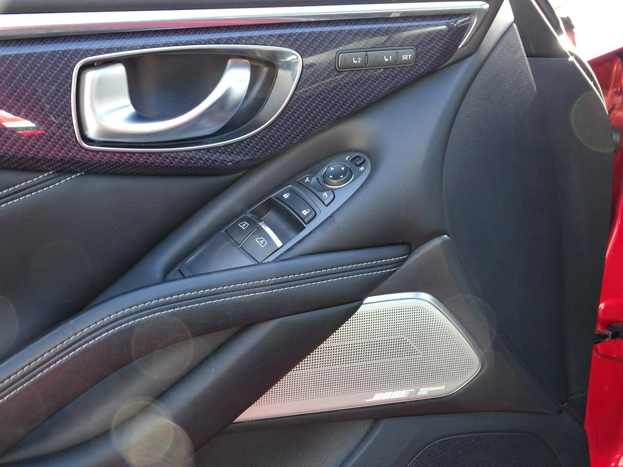 Infiniti Q60 - Zdjęcie 15