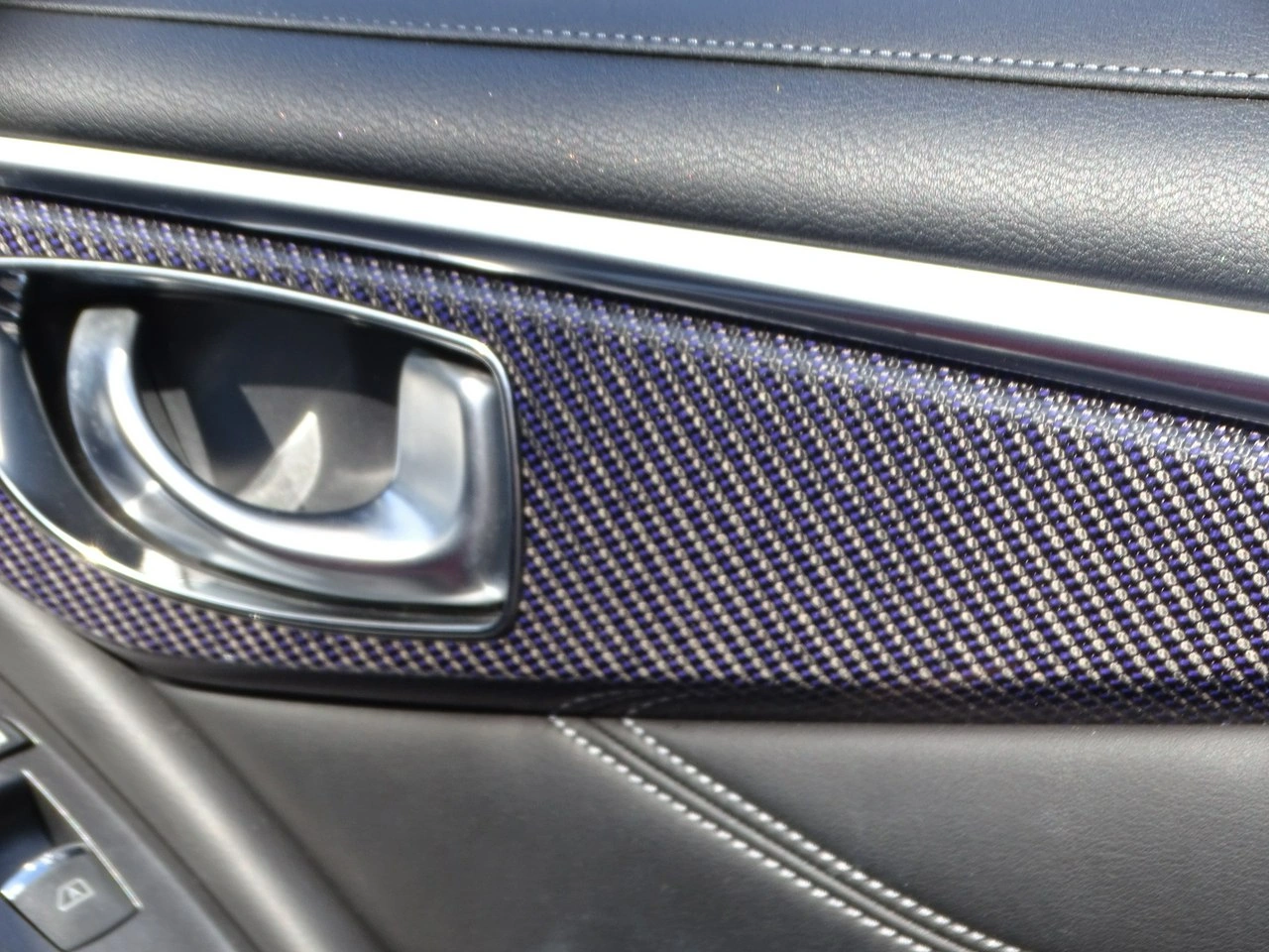 Infiniti Q60 - Zdjęcie 16