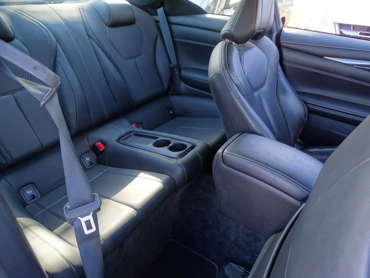 Infiniti Q60 - Zdjęcie 17