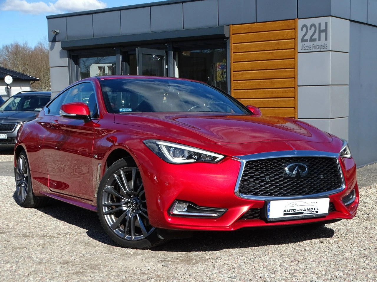 Infiniti Q60 - Zdjęcie 1