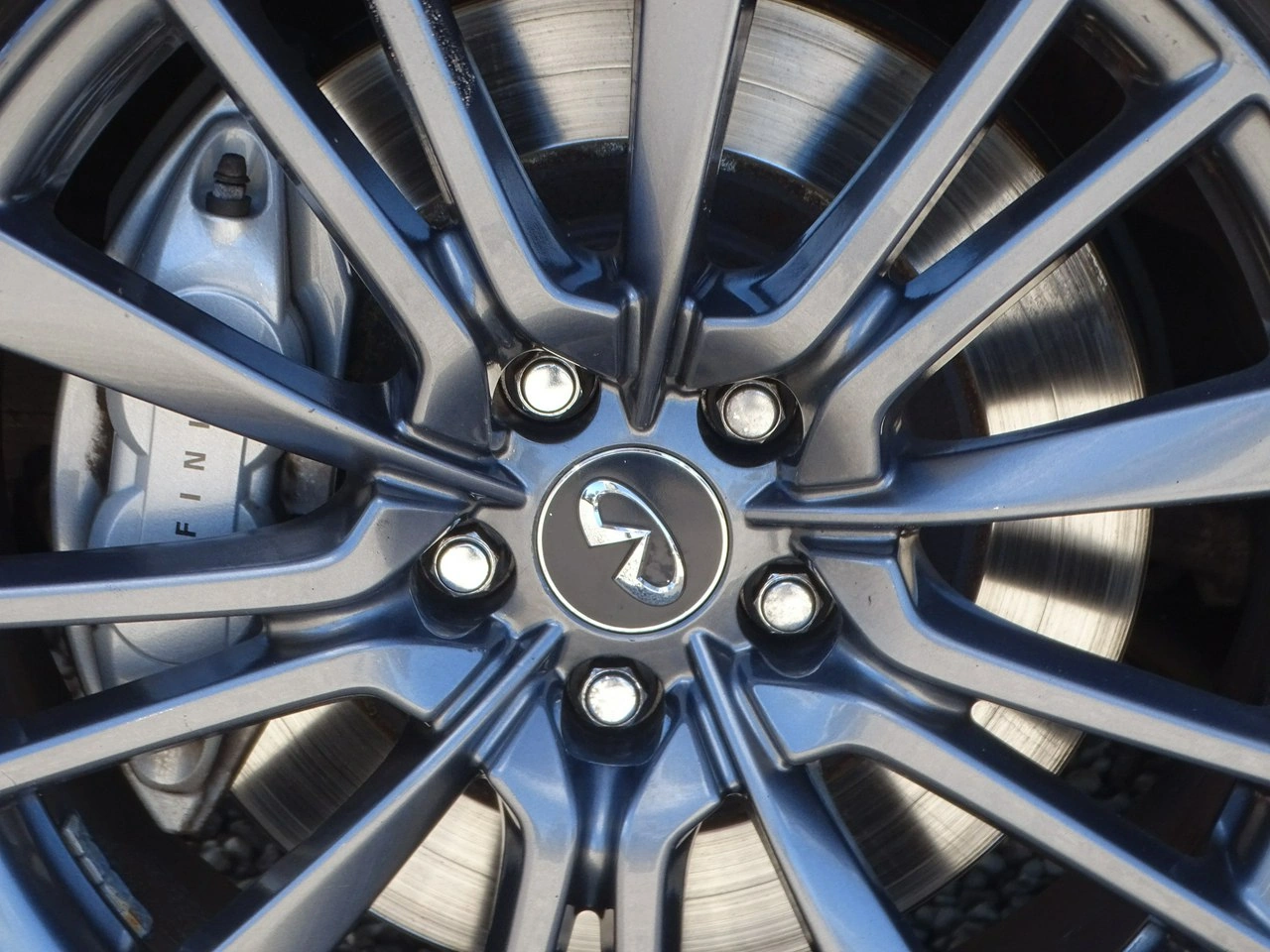 Infiniti Q60 - Zdjęcie 19