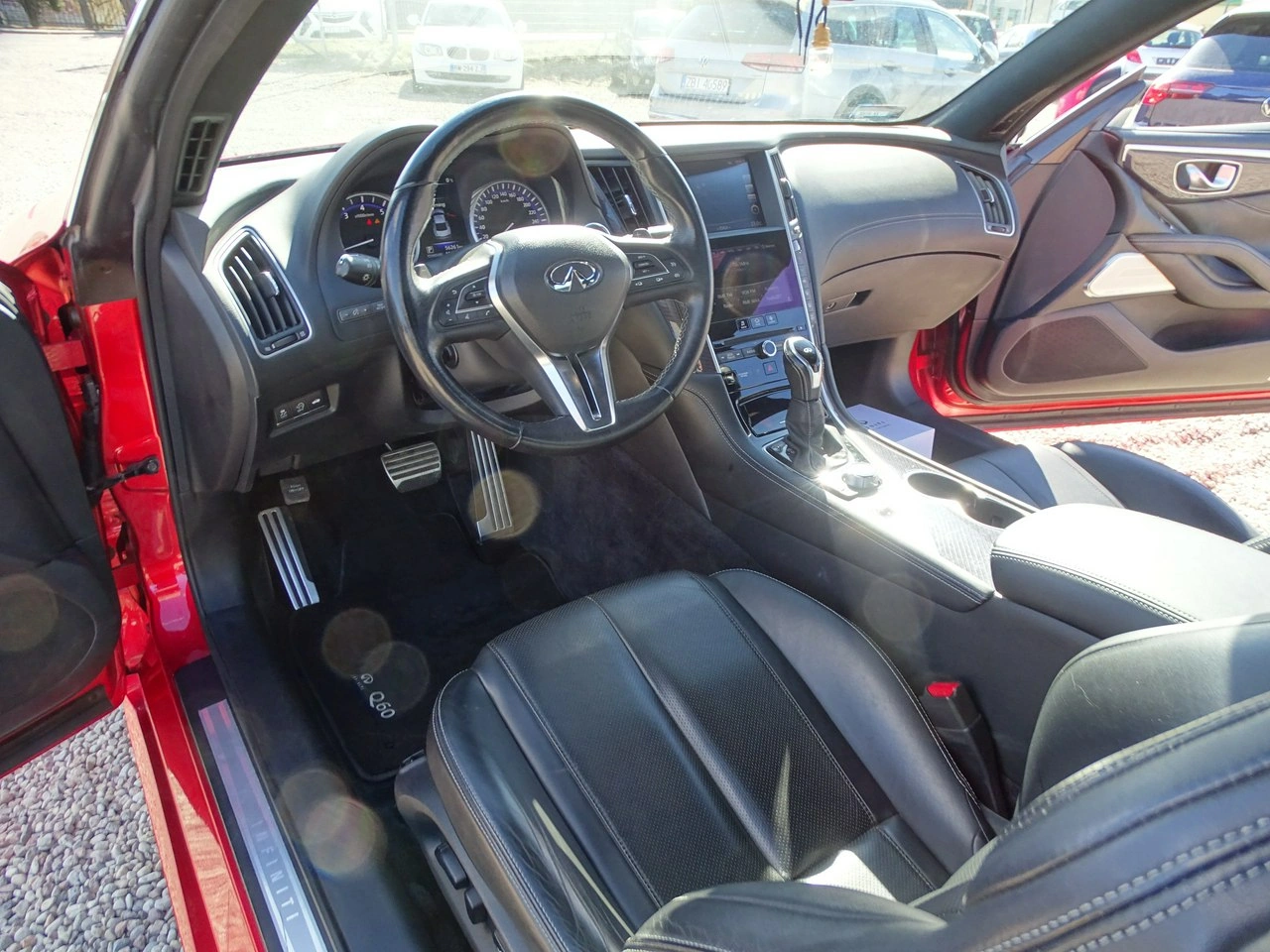 Infiniti Q60 - Zdjęcie 8
