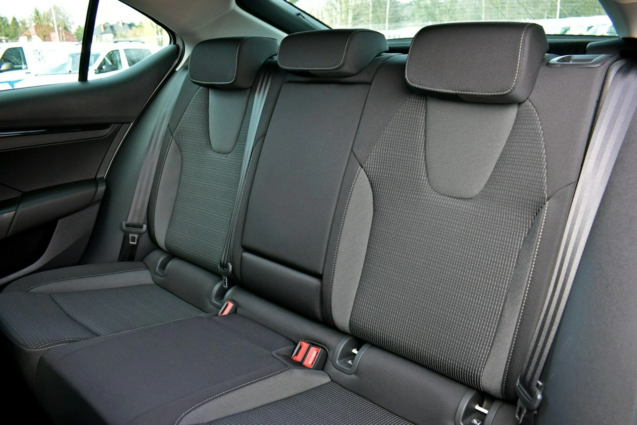 Skoda Octavia - Zdjęcie 11