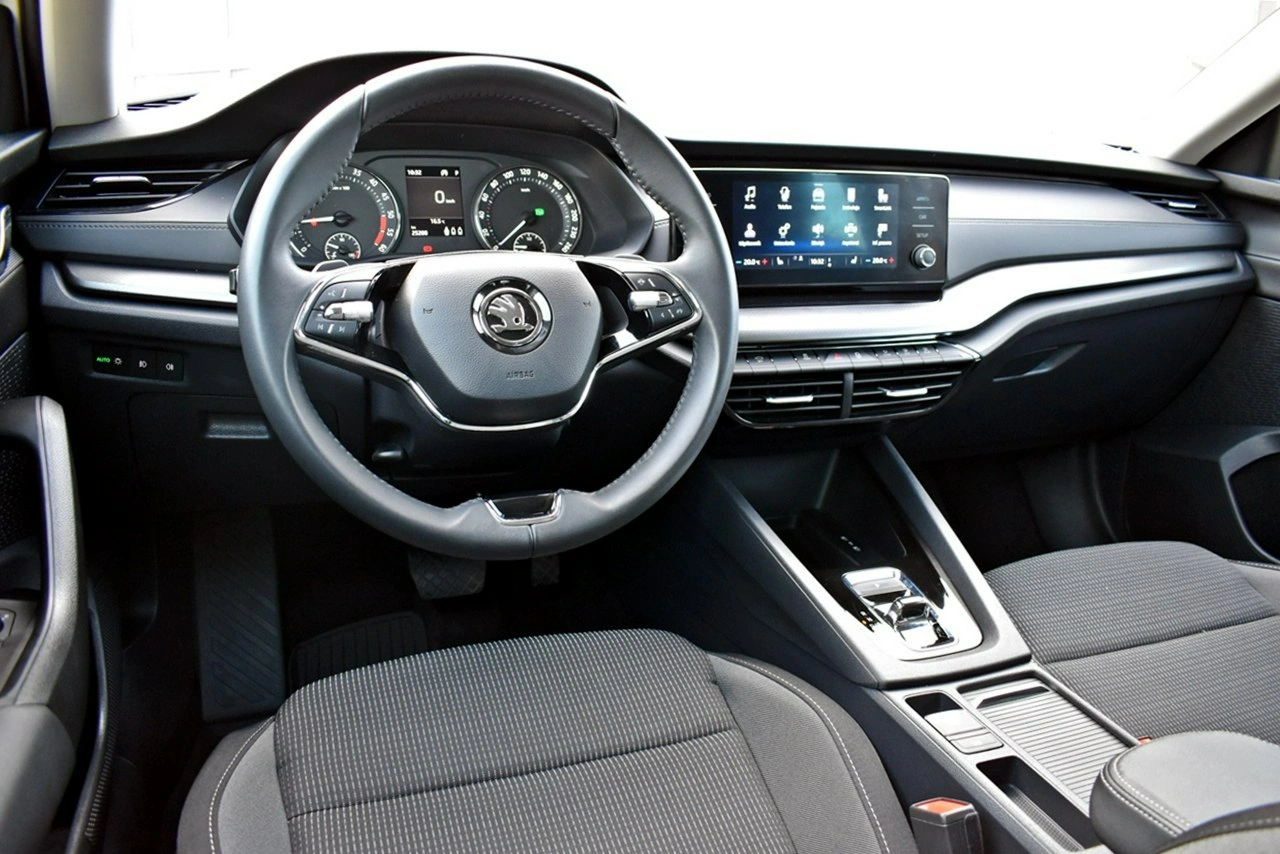 Skoda Octavia - Zdjęcie 12