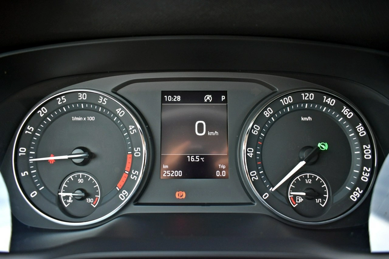 Skoda Octavia - Zdjęcie 15