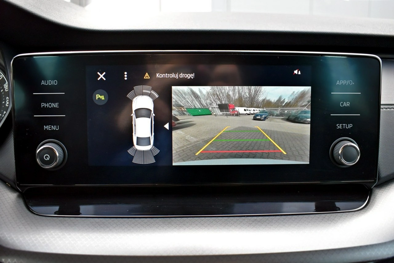 Skoda Octavia - Zdjęcie 19