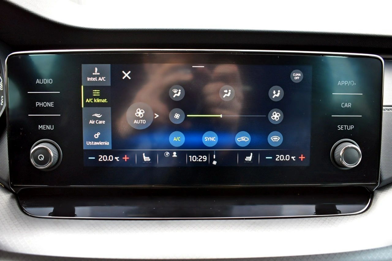 Skoda Octavia - Zdjęcie 21