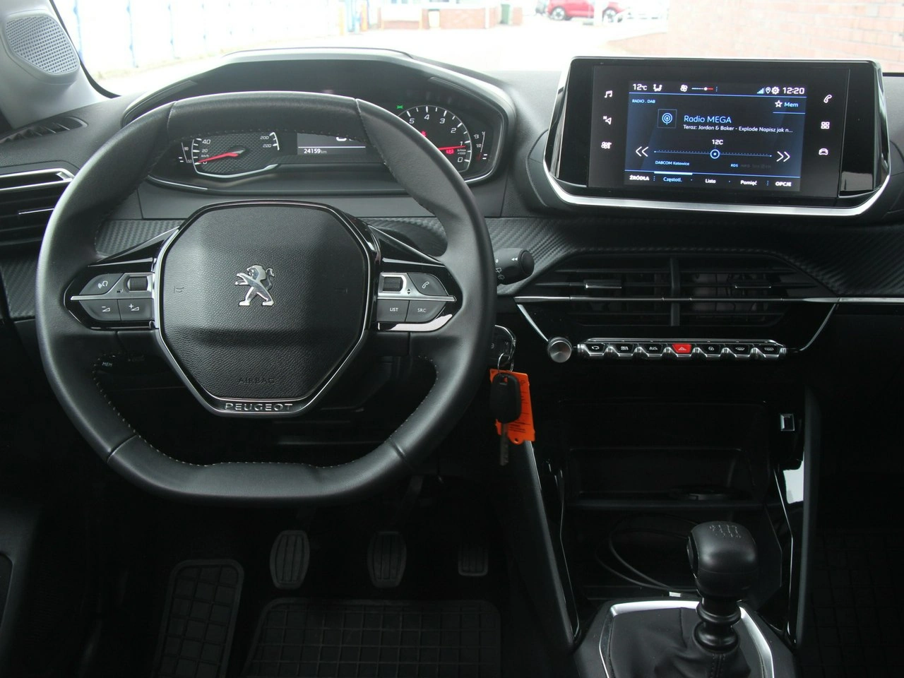 Peugeot 208 - Zdjęcie 19