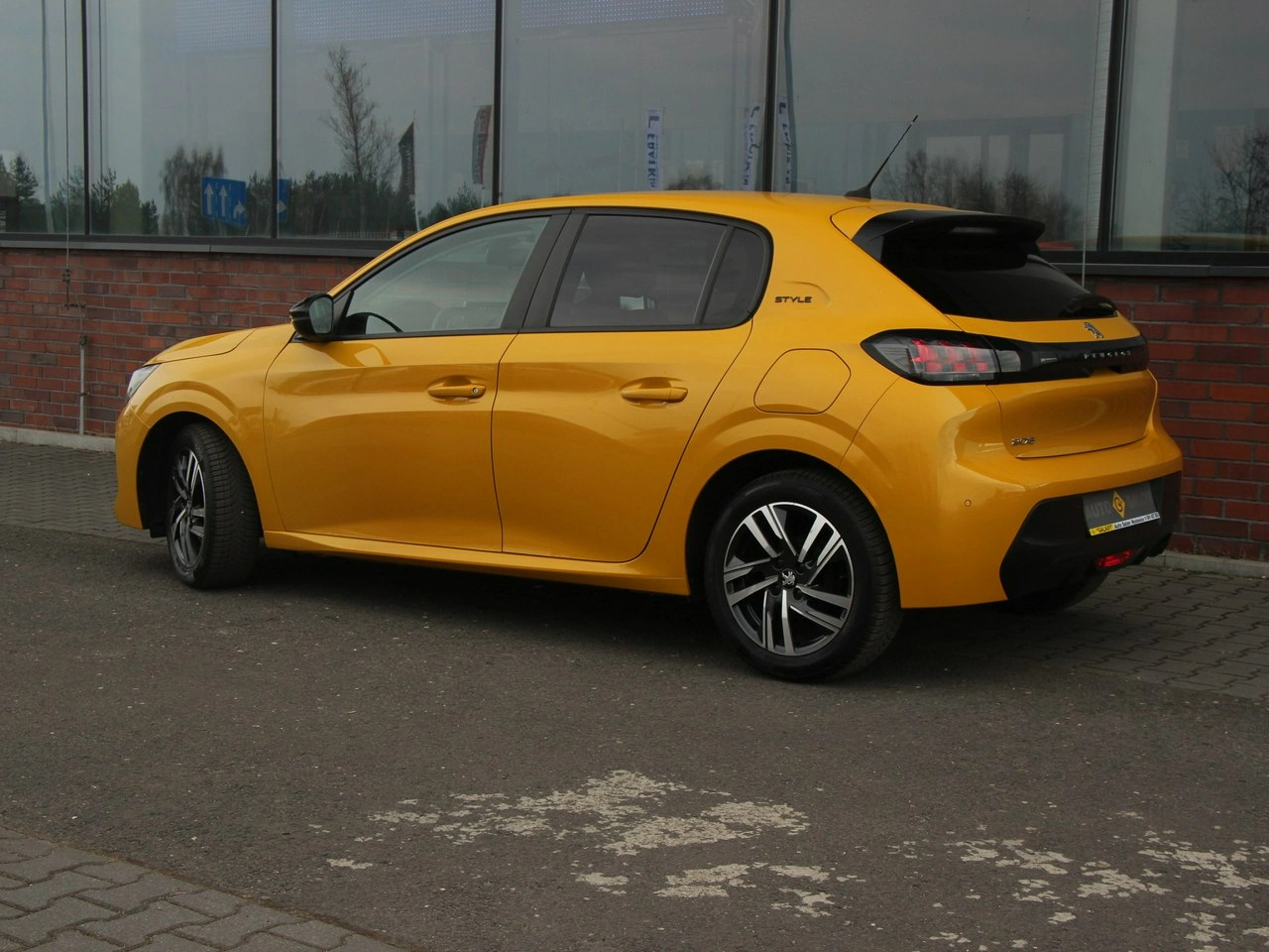 Peugeot 208 - Zdjęcie 39