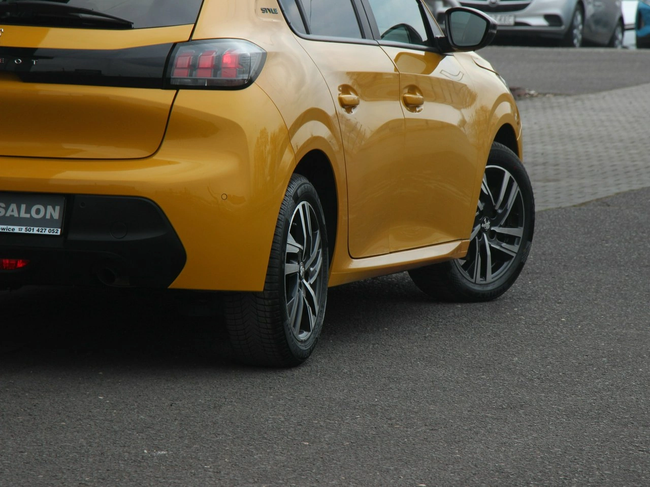 Peugeot 208 - Zdjęcie 5