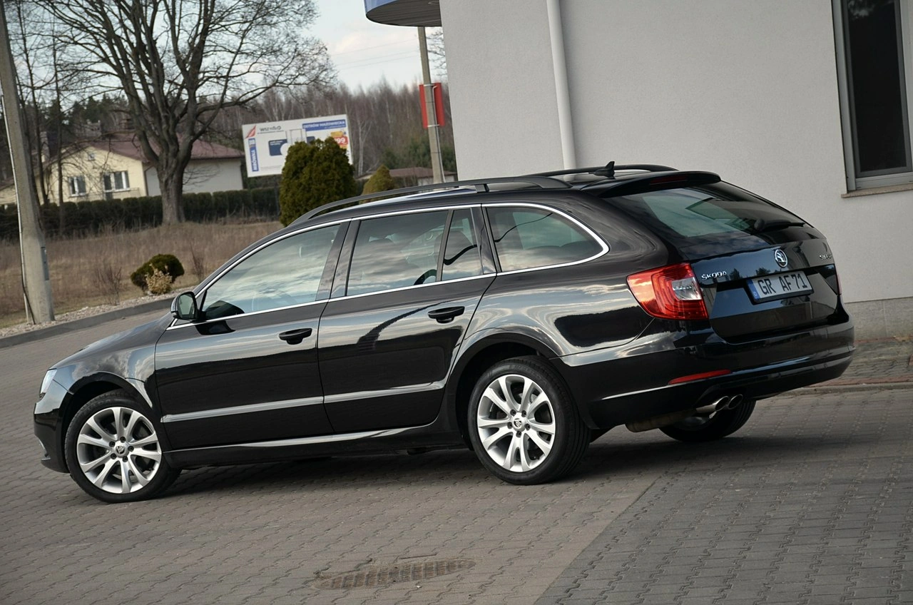 Skoda Superb - Zdjęcie 13